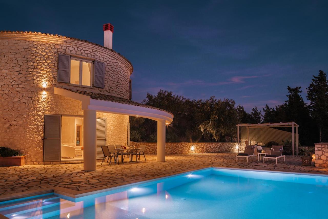 Villa The Round House à Vlachopoulátika Extérieur photo